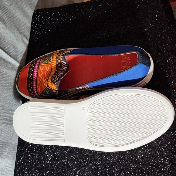 Kokomi Africa Loafers - Picture 5 of 5
